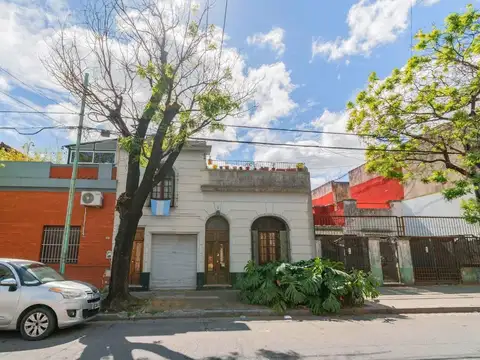 PH 5 AMBIENTES FLORES AL FRENTE CON TERRAZA INDEPENDIENTE