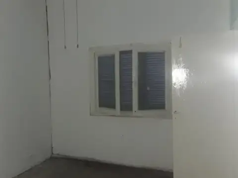 Depto Tipo Casa en Alquiler en Lomas de Zamora, $ 750.000