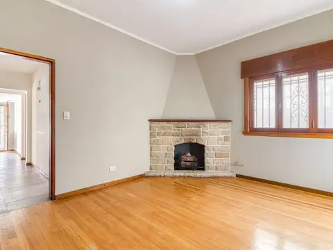 Depto Tipo Casa en Venta en Turdera, USD 119.000