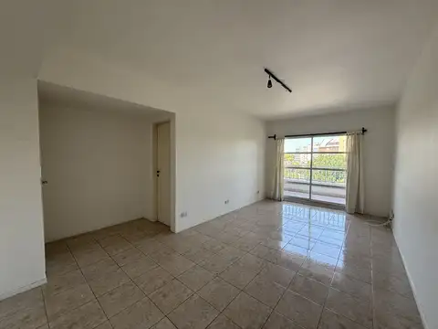 Departamento en Alquiler en Beccar, $ 700.000