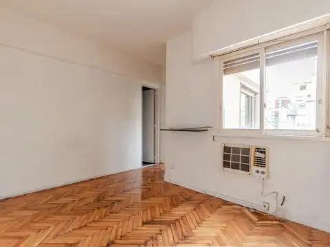 Piso alto I luminoso I buena distribución