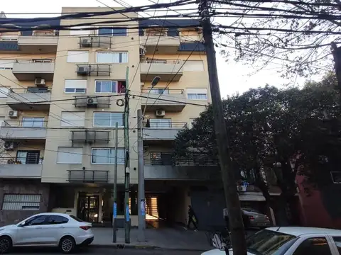 Departamento 2 amb con cochera fija - moron