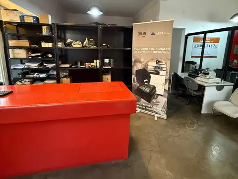 Local en Alquiler 50 años