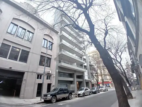 Espectacular LOCAL a Estrenar de Doble altura con Posibilidad de Entrepiso