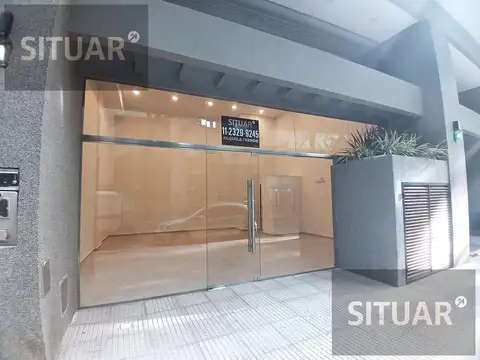 Local en Alquiler en Monserrat, USD 800