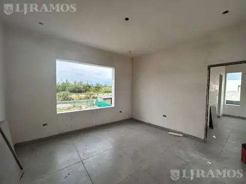Casa a estrenar con 3 dormitorios en venta e en Santa Ana, Villanueva.