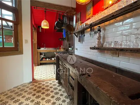 Casa en Venta con 1 cochera