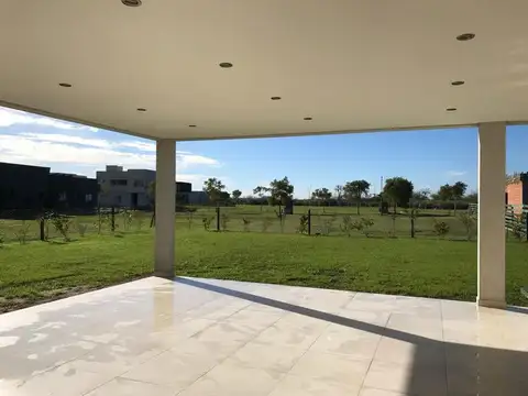 Casa en Venta en Puertos, USD 450.000