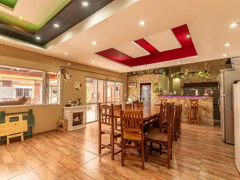 CASA 4 AMB QUINCHO COCH. CASTELAR SUR APTO CREDITO