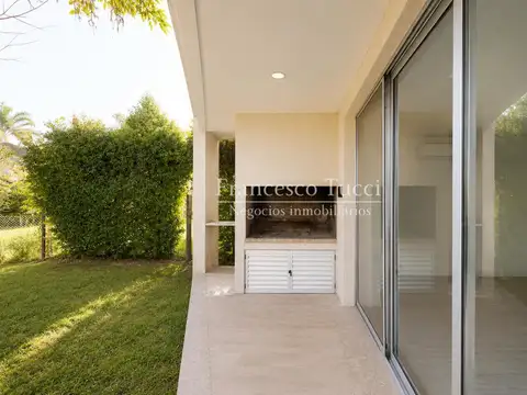 Casa en Alquiler de 3 dormitorios