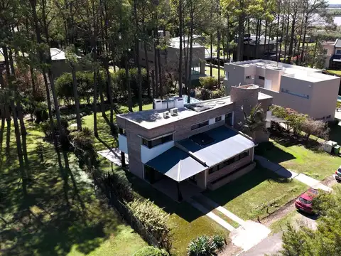 Casa en  Venta en Barrio Puerto Paraiso General Lagos