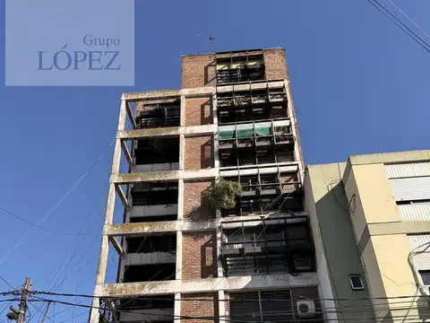 Venta Departamento 3 ambientes Munro RECICLADO centro comercial APTO CREDITO, APTO PROFESIONAL