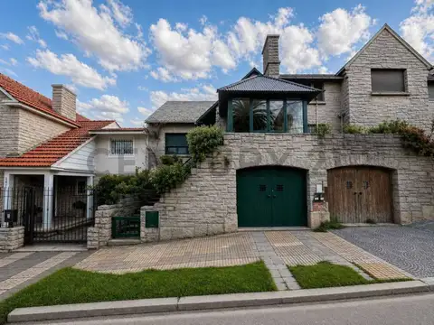 VENTA CASA 4 AMBIENTES MAR DEL PLATA Barrio Stella Maris