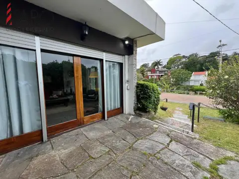 Casa en Alquiler de 3 dormitorios