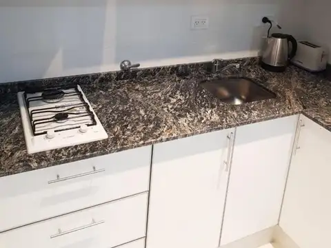 CASA EN CHACRAS DE CORIA CON PISCINA