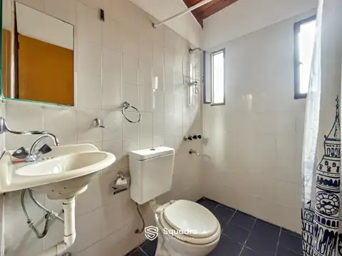 Casa 3 ambientes con 2 baños