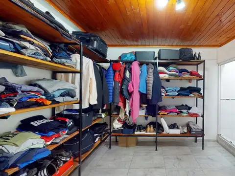 CASA EN VENTA LA PLATA