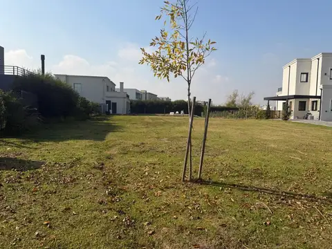 Terreno en Venta de 809,0 m2