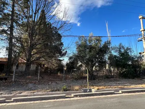 Terreno en Venta de 8374,0 m2