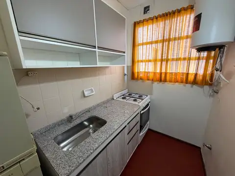 Departamento en Alquiler en Wilde, $ 430.000