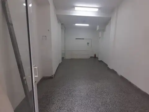 GOMEZ, VALENTIN 3200