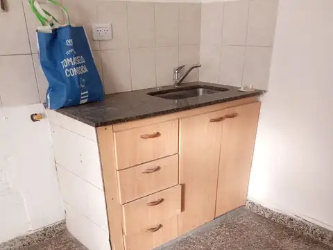 Depto Tipo Casa en Alquiler de 2 ambientes