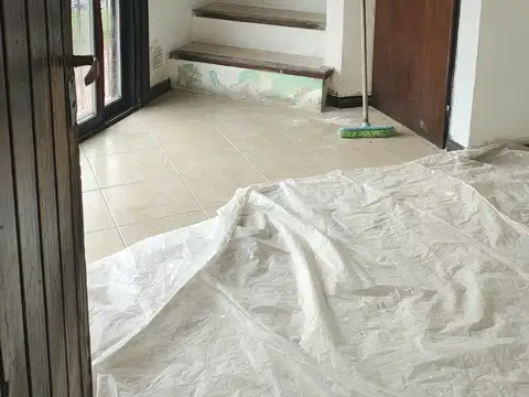 Depto Tipo Casa en Alquiler de 2 dormitorios