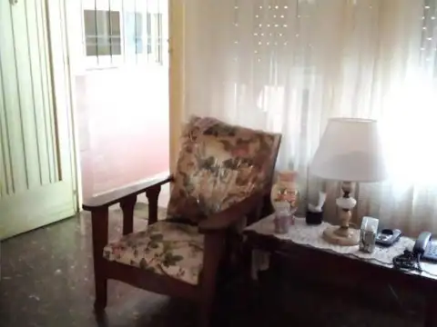 Terreno en Venta en Villa del Parque, USD 370.000