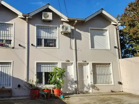 LUMINOSO DUPLEX EN ALQUILER DE 1 DORMITORIO TANDIL