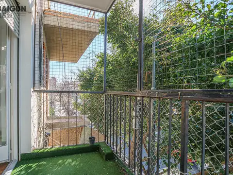 Av. Melian  2500 y Monroe