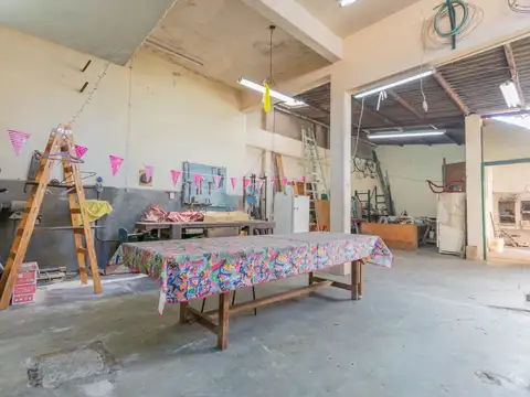 Vta. Villa Devoto, Deposito/terreno apto vivienda