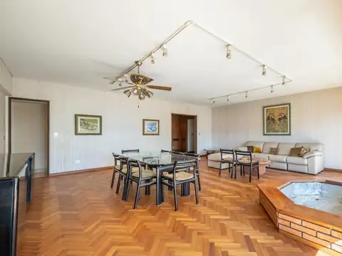 Venta Departamento 5 Ambientes Piso 19 con Vista Abierta Belgrano - Cochera - Apto Crédito CABA