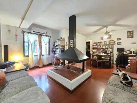 PH de 3 ambientes con cochera en Villa Sarmiento