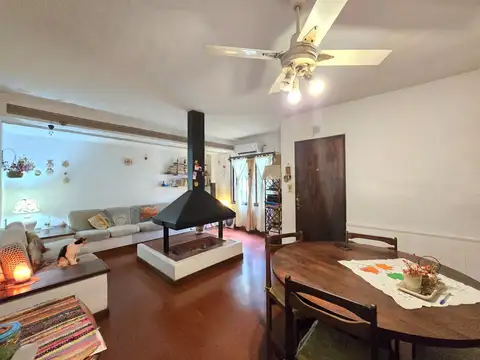 Depto Tipo Casa en Venta en Villa Sarmiento, USD 80.000