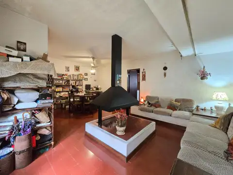 Yapeyu 700, Piso PB