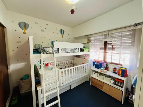 Depto Tipo Casa 4 ambientes con 2 baños