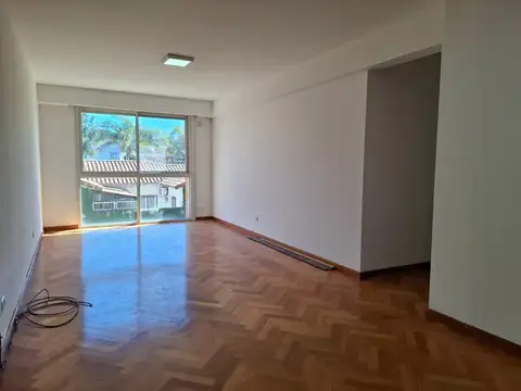alquiler, 3 dormitorios en San Isidro, vivienda y apto profesional , San Isidro Centro.