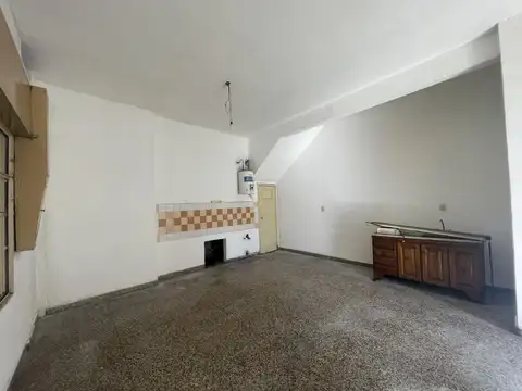 Depto Tipo Casa en Venta 33 años