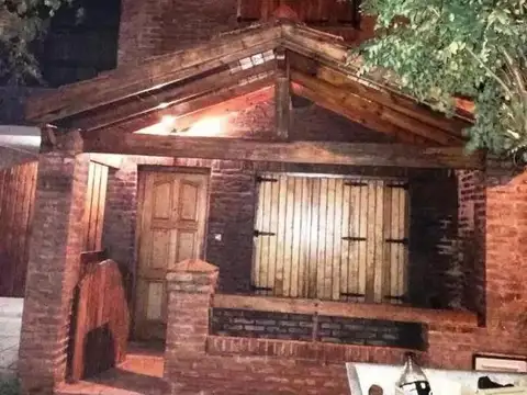 Departamento 5 ambientes con 2 baños