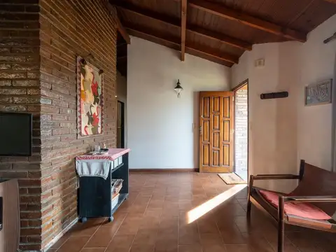 Casa en Venta en Temperley, USD 100.000