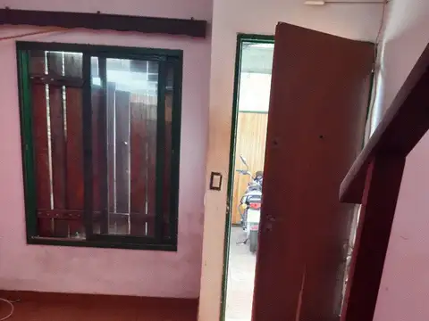 Tacuarí 900