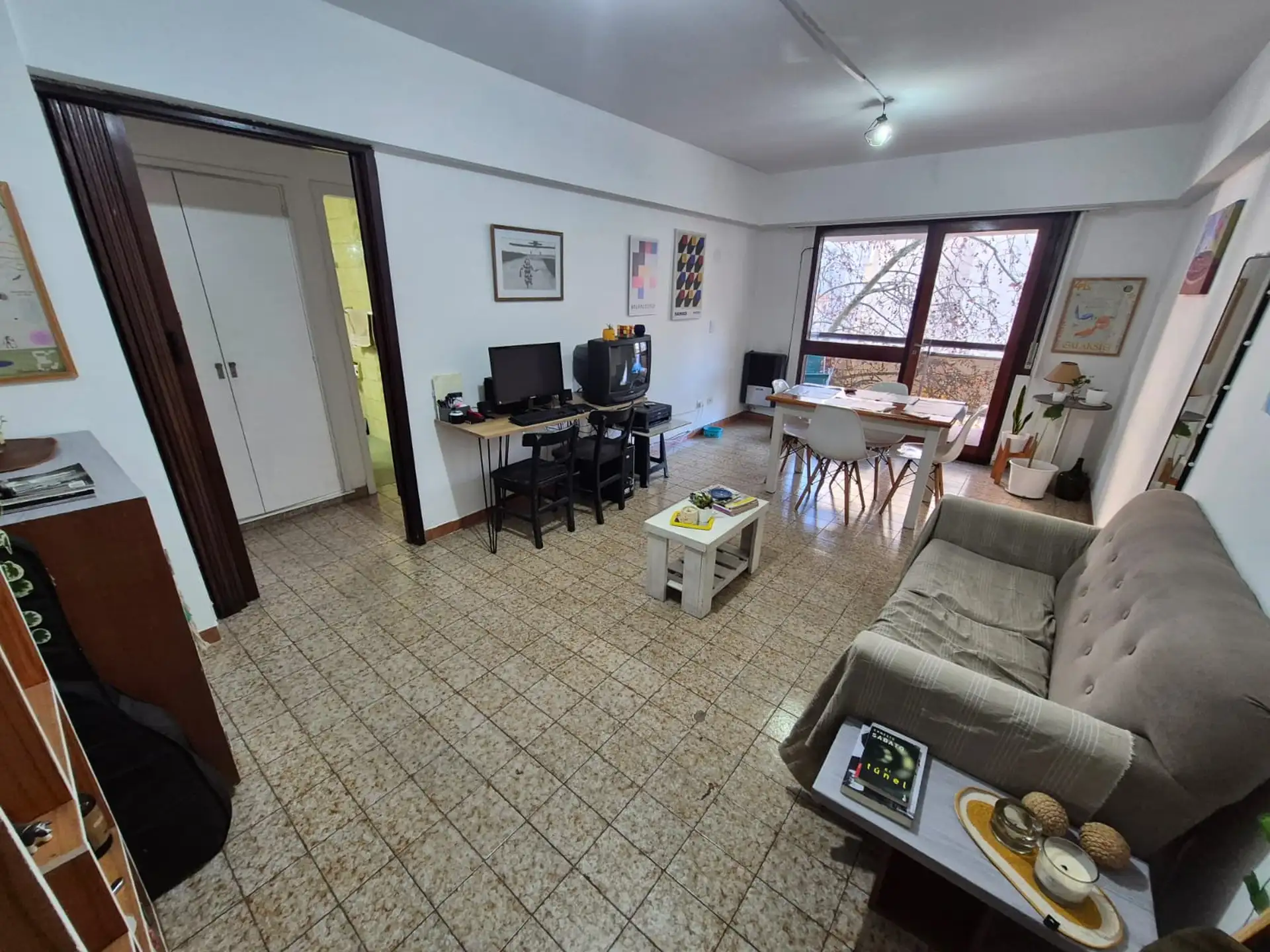 Depto 3 amb, 65m² con balcón y baulera — Plaza Mitre