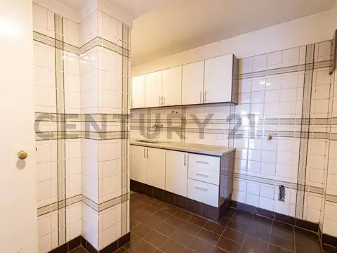 Venta Depto. 3 ambientes Vista Libertador y Esmeralda  Opcional Cochera