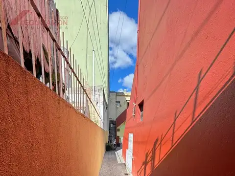 Depto Tipo Casa en Alquiler de 3 ambientes
