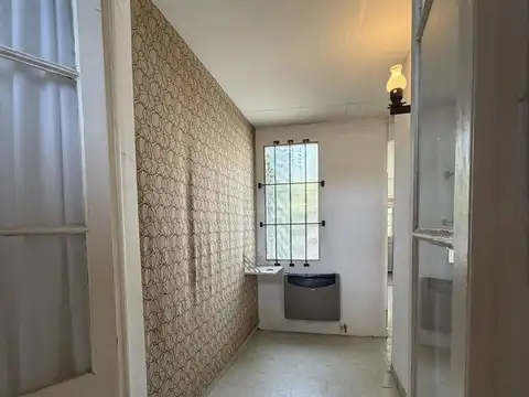 Depto Tipo Casa en Venta 50 años