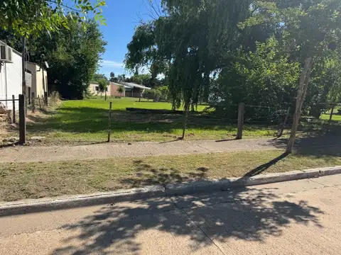 Vendo Tres Terrenos de 347 m2 C/U en Pronunciamiento, Entre Ríos.