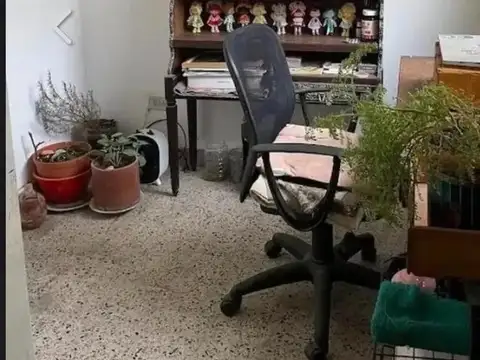 Depto Tipo Casa 5 ambientes con 2 baños