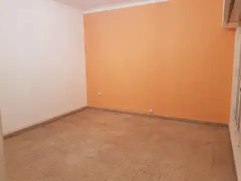 Pte. Derqui 5700, Piso P.B