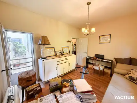 Casa en Venta con 1 cochera