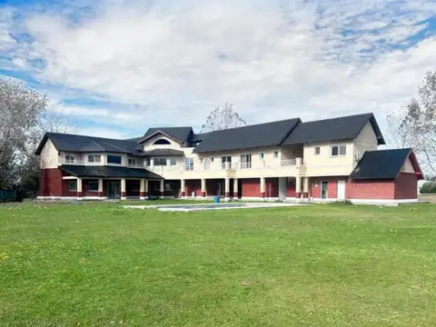 Casa en venta - 6 Dormitorios 8 Baños - San Vicente